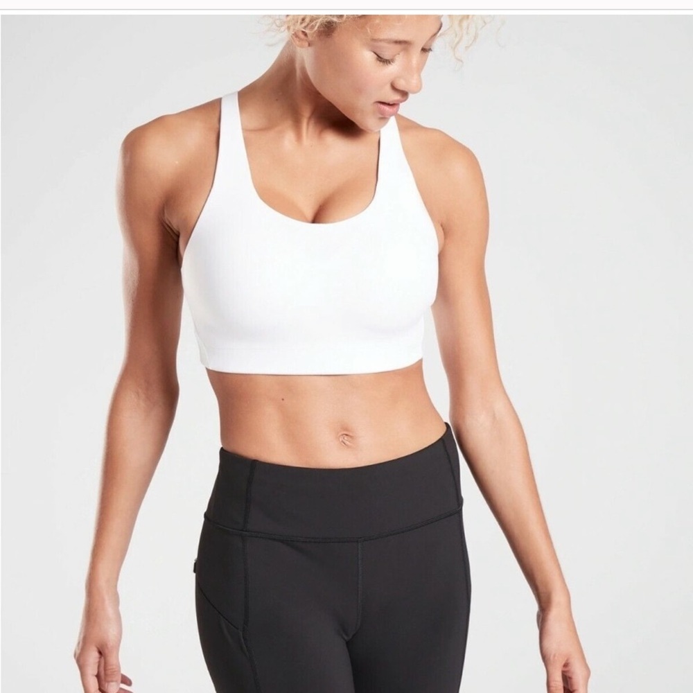 Athleta white adjustable sports bra size medium